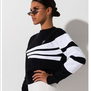 Adidas 3 Stripes black cropped sweatshirt